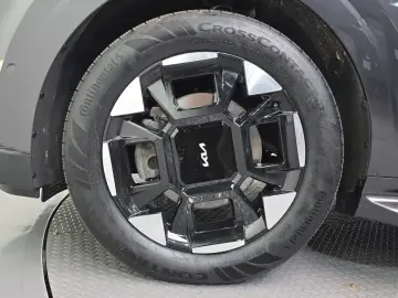 2025 Kia Carnival с пробегом 4 547 км