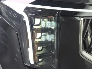 2025 Kia Carnival с пробегом 4 547 км