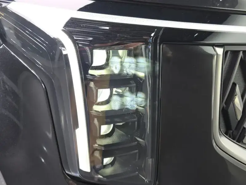 2025 Kia Carnival с пробегом 4 547 км