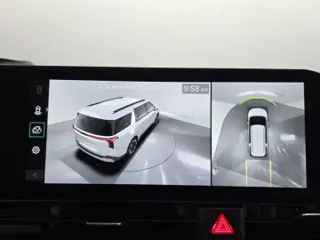 2025 Kia Carnival с пробегом 4 547 км