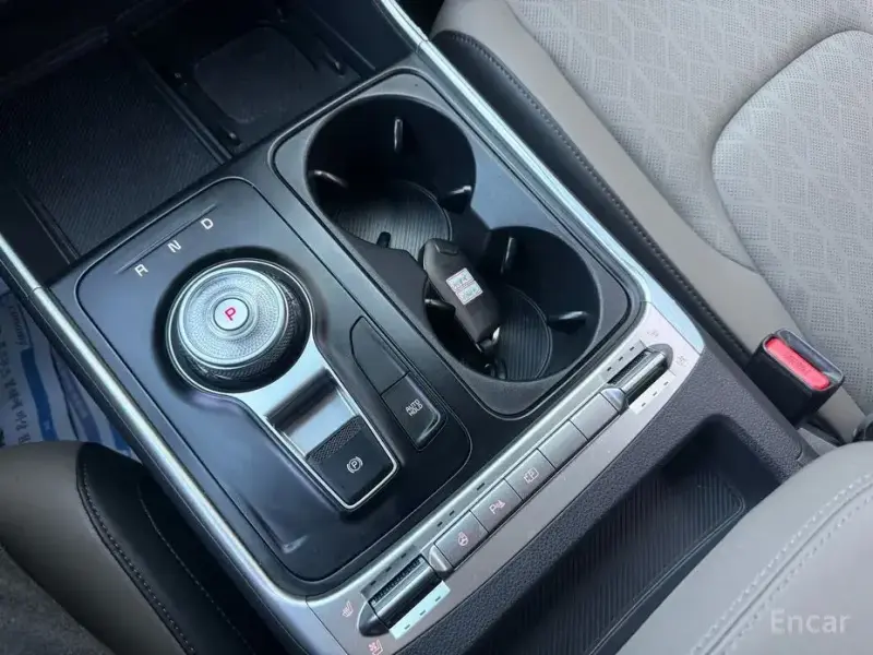 2025 Kia Carnival с пробегом 15 400 км
