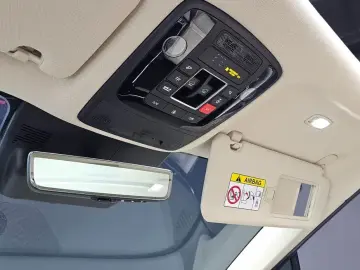 2025 Kia Carnival с пробегом 11 589 км