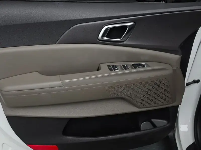 2024 Kia Carnival с пробегом 19 564 км