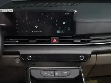 2024 Kia Carnival с пробегом 25 651 км