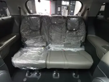 2024 Kia Carnival с пробегом 25 651 км