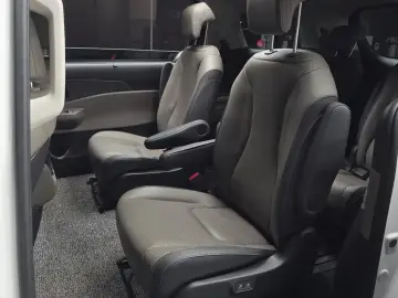 2024 Kia Carnival с пробегом 22 103 км