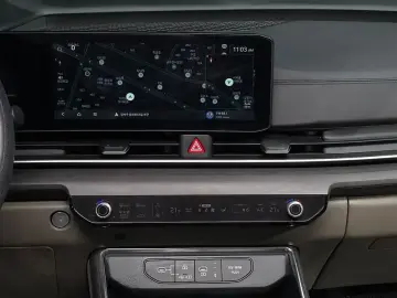 2024 Kia Carnival с пробегом 22 103 км