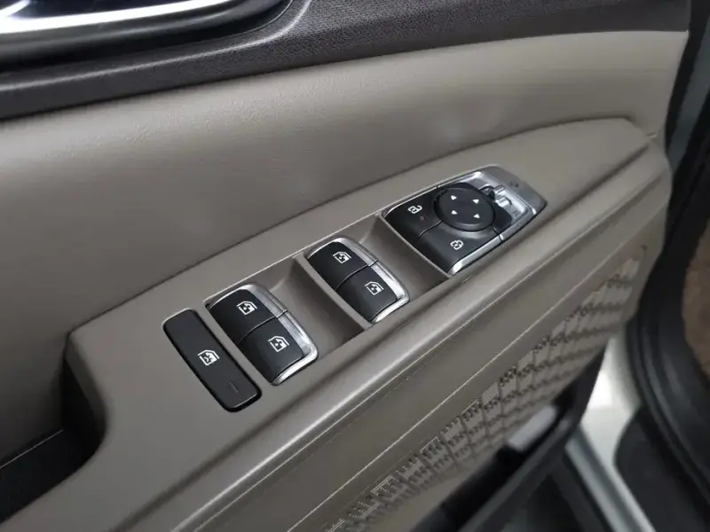 2024 Kia Carnival с пробегом 25 651 км
