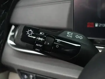 2024 Kia Carnival с пробегом 25 651 км