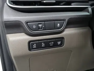 2024 Kia Carnival с пробегом 22 103 км