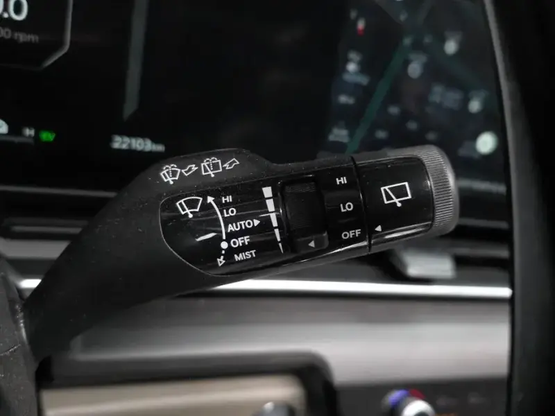2024 Kia Carnival с пробегом 22 103 км