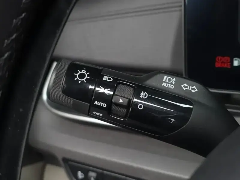2024 Kia Carnival с пробегом 22 103 км