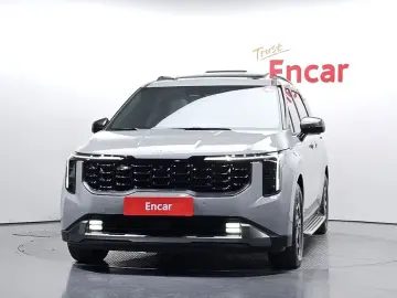 2024 Kia Carnival с пробегом 28 401 км