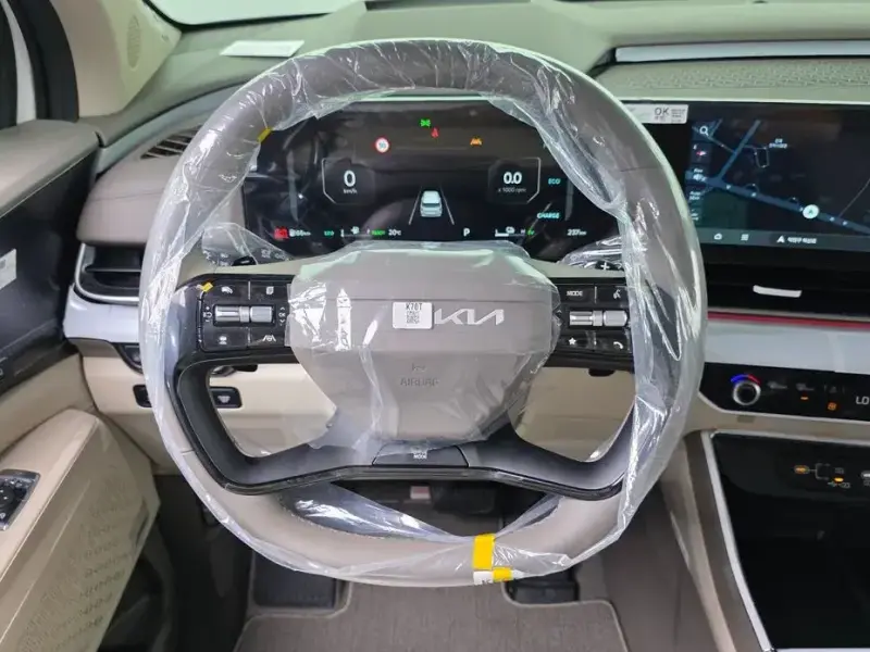 2026 Kia Carnival с пробегом 237 км