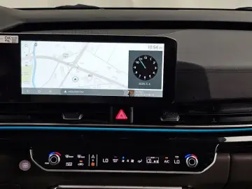 2024 Kia Carnival с пробегом 28 003 км