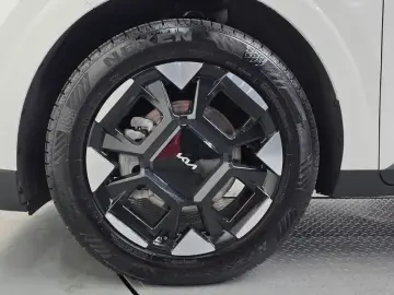 2024 Kia Carnival с пробегом 43 666 км