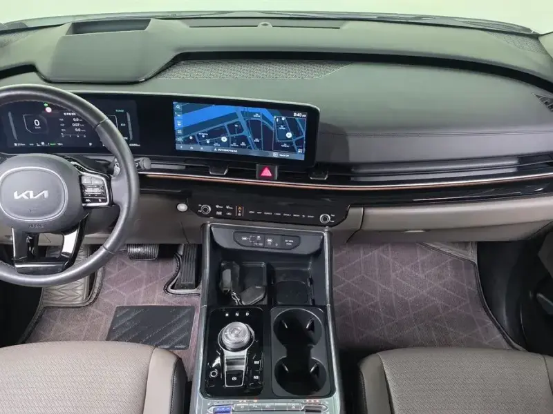 2024 Kia Carnival с пробегом 43 666 км