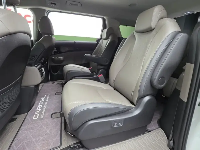 2024 Kia Carnival с пробегом 43 666 км