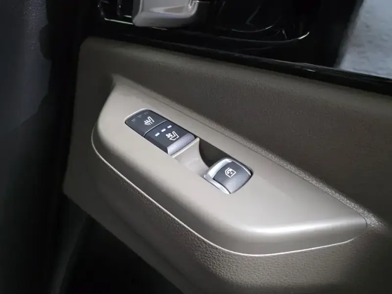 2024 Kia Carnival с пробегом 43 666 км