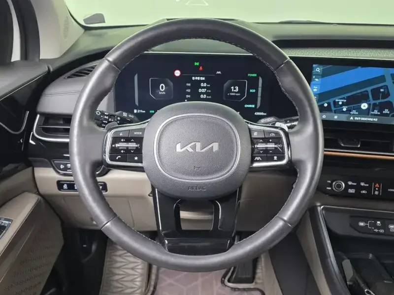 2024 Kia Carnival с пробегом 43 666 км