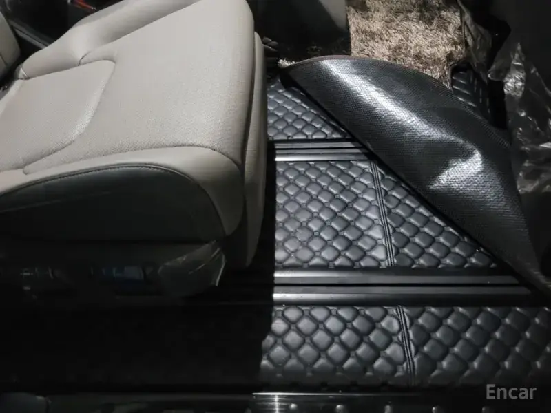 2024 Kia Carnival с пробегом 20 378 км
