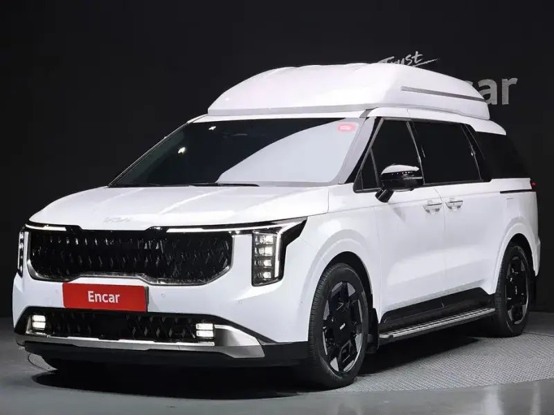 2024 Kia Carnival с пробегом 39 005 км
