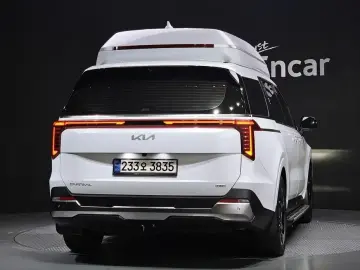 2024 Kia Carnival с пробегом 39 005 км