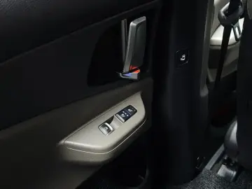 2024 Kia Carnival с пробегом 39 005 км