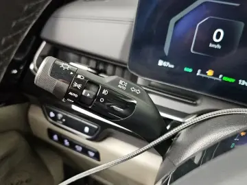 2024 Kia Carnival с пробегом 33 238 км