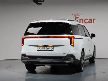 2024 Kia Carnival с пробегом 16 682 км