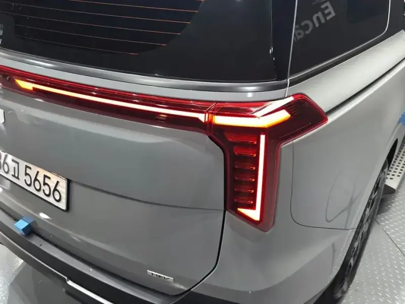 2024 Kia Carnival с пробегом 30 213 км