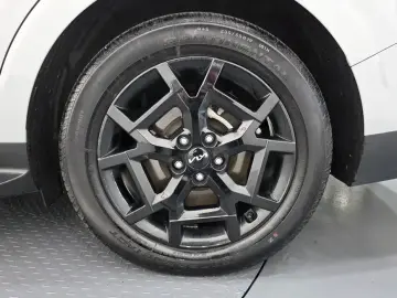 2024 Kia Carnival с пробегом 48 956 км