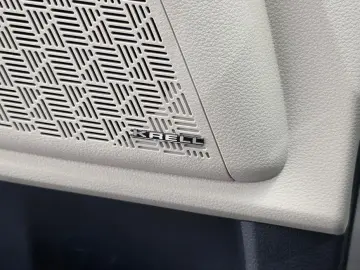 2024 Kia Carnival с пробегом 48 956 км