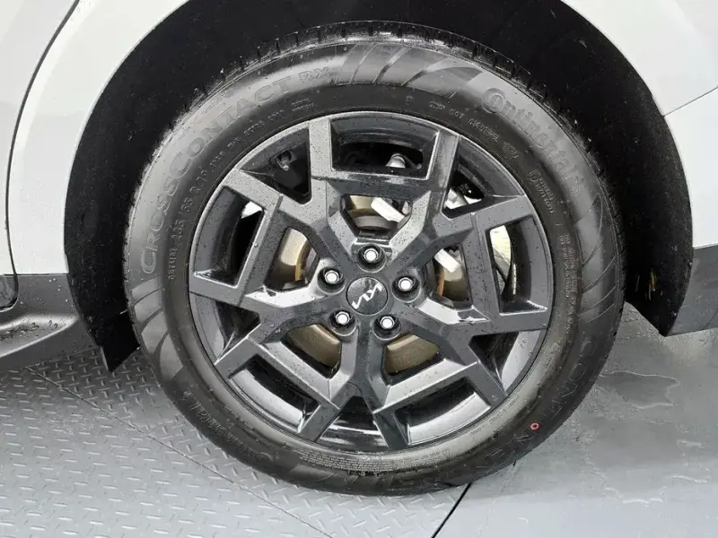 2024 Kia Carnival с пробегом 21 475 км