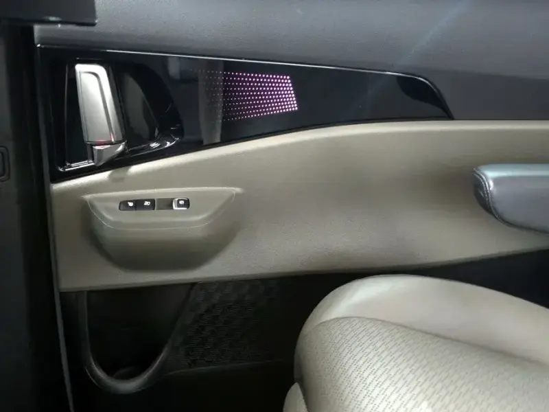 2024 Kia Carnival с пробегом 21 475 км