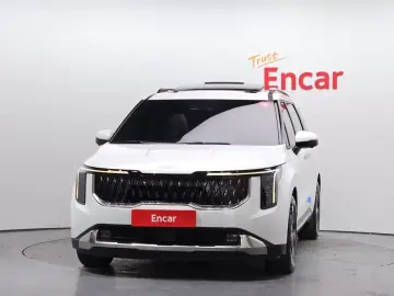 2024 Kia Carnival с пробегом 39 209 км