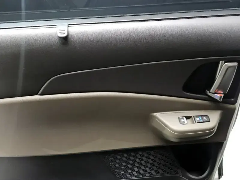 2025 Kia Carnival с пробегом 8 556 км