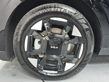 2024 Kia Carnival с пробегом 29 863 км