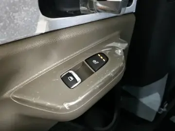 2025 Kia Carnival с пробегом 72 587 км