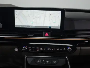 2024 Kia Carnival с пробегом 29 863 км