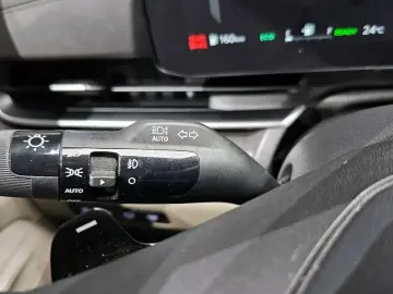 2025 Kia Carnival с пробегом 72 587 км