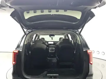 2024 Kia Carnival с пробегом 29 863 км