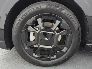 2024 Kia Carnival с пробегом 19 279 км