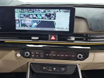 2024 Kia Carnival с пробегом 19 279 км
