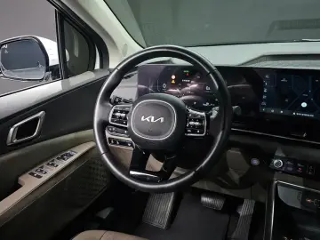 2024 Kia Carnival с пробегом 64 522 км