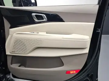 2024 Kia Carnival с пробегом 19 279 км