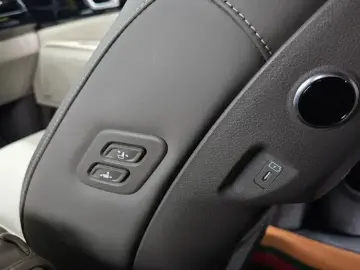 2024 Kia Carnival с пробегом 19 279 км