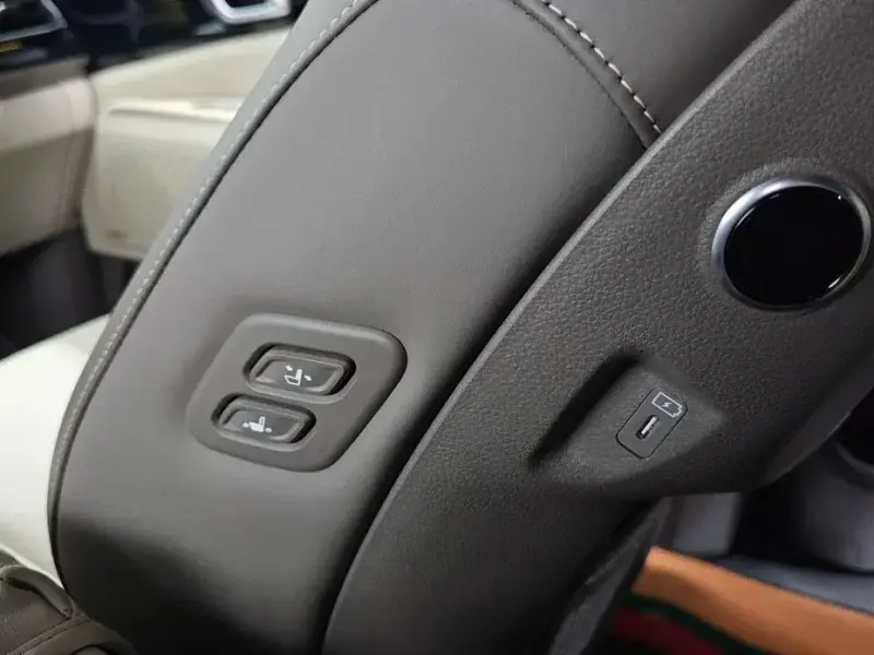 2024 Kia Carnival с пробегом 19 279 км