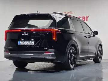 2024 Kia Carnival с пробегом 37 632 км