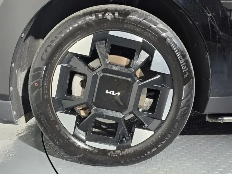 2024 Kia Carnival с пробегом 37 632 км